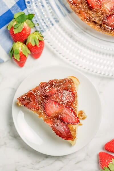 Strawberry Upside Down Cake Strawberry Upside Down Cake