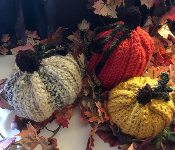 Super Easy Crochet Gourds And Pumpkins Super Easy Crochet Gourds And Pumpkins