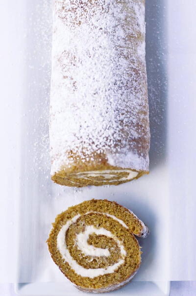 Classic Pumpkin Roll