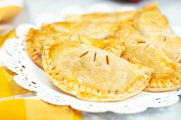 Air Fryer Caramel Apple Empanadas Air Fryer Caramel Apple Empanadas