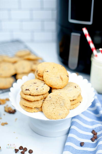Air Fryer Chocolate Chip Cookies Air Fryer Chocolate Chip Cookies