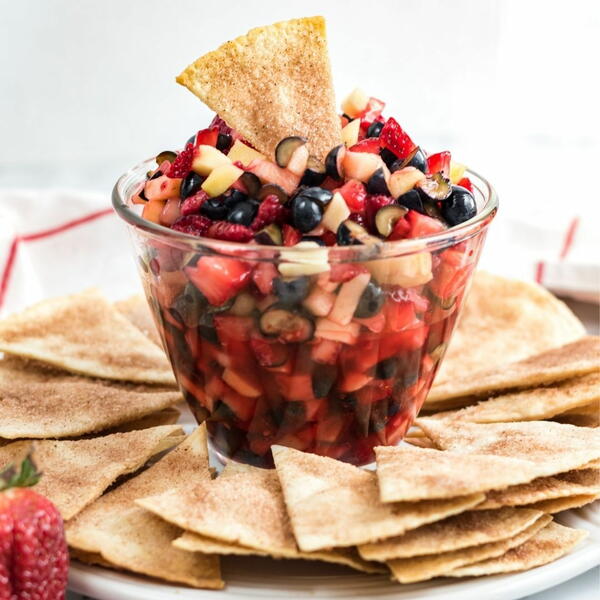 Fruit Salsa With Cinnamon Chips