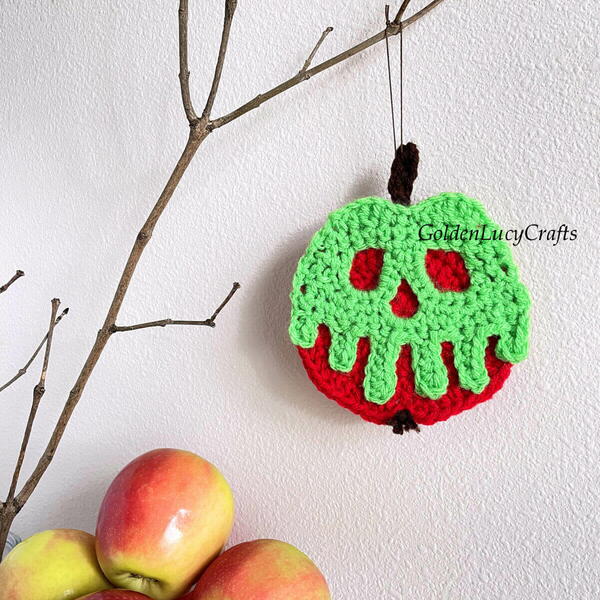 Crochet Poison Apple Crochet Poison Apple