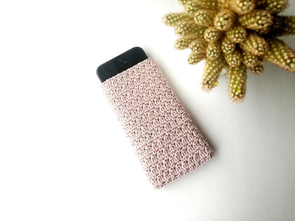 Crochet Phone Case Olivia Crochet Phone Case Olivia