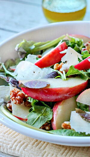 Apple Salad With Lemon Vinaigrette Apple Salad With Lemon Vinaigrette