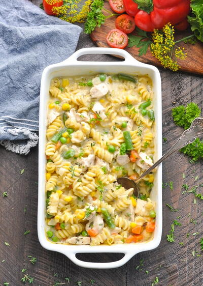 Dump-and-Bake Chicken Pot Pie Pasta Dump-and-Bake Chicken Pot Pie Pasta