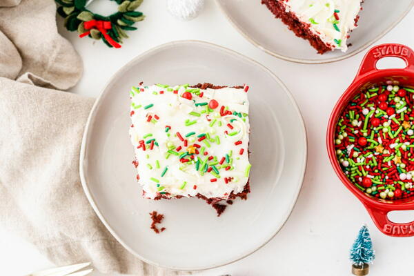 Christmas Poke Cake