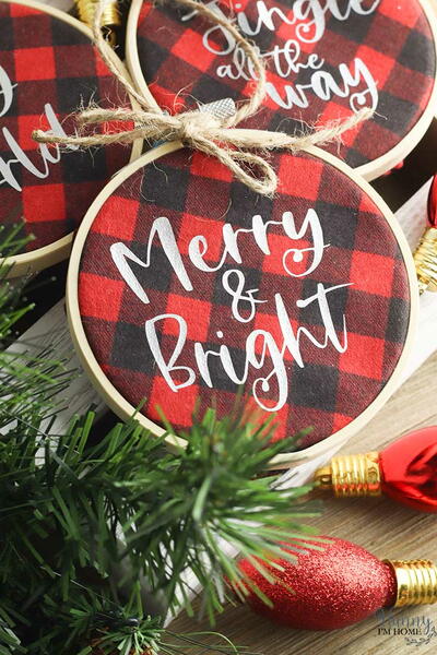 Buffalo Plaid Hoop Ornaments