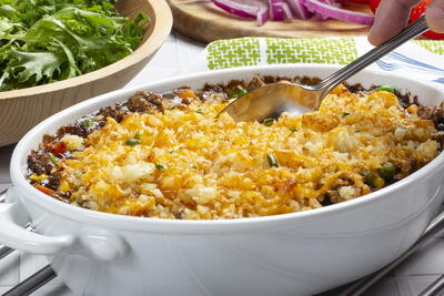 Cheddar Potato-Crusted Beefy Casserole