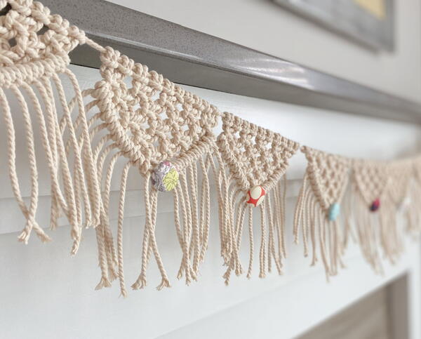 Macramé Garland