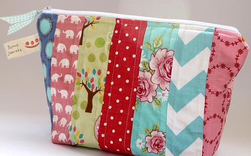 Posh Paneled DIY Makeup Bag Posh Paneled DIY Makeup Bag