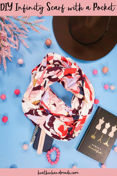 Diy Infinity Scarf With A Pocket Diy Infinity Scarf With A Pocket