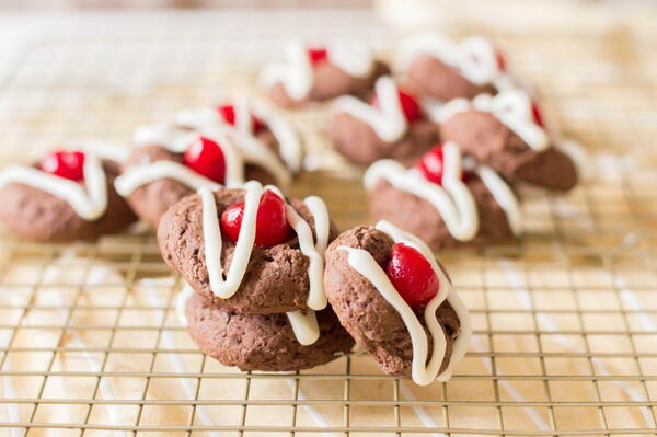 Chocolate Cherry Cookies Chocolate Cherry Cookies