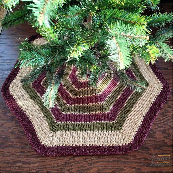 Utsav Christmas Tree Skirt Utsav Christmas Tree Skirt