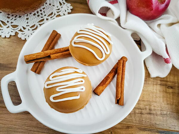 Salted Caramel Apple Cider Bombs Salted Caramel Apple Cider Bombs