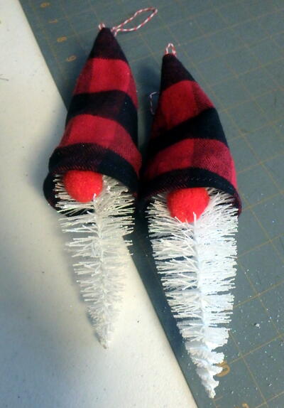 Gnomes Really Do Grown On Trees Gnomes Really Do Grown On Trees