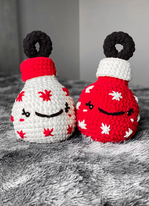 Free Crochet Pattern Christmas Ornaments In Jumbo Yarn Free Crochet Pattern Christmas Ornaments In Jumbo Yarn