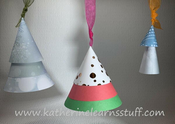 Simple Paper Christmas Tree Simple Paper Christmas Tree