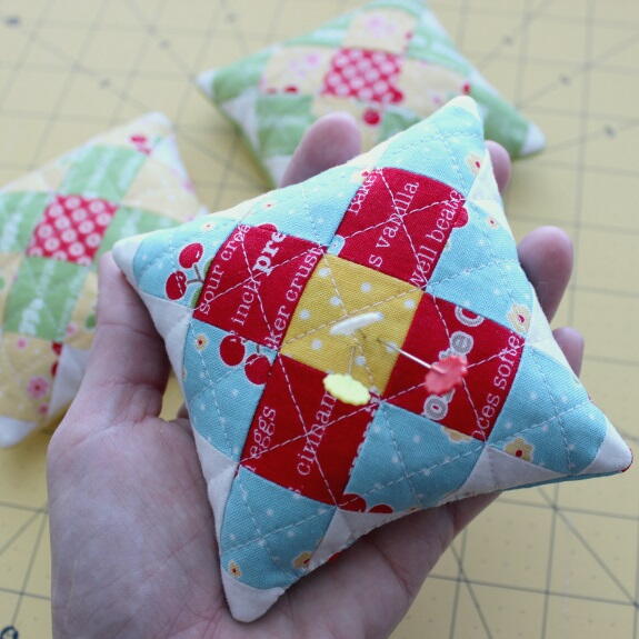 Granny Square DIY Pincushion Granny Square DIY Pincushion