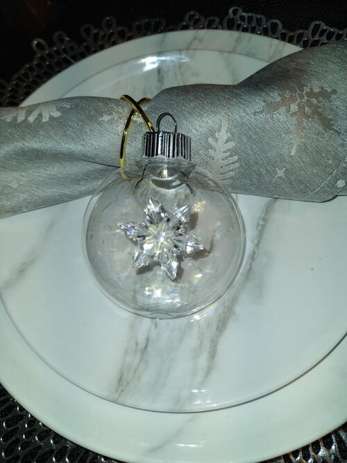 Clear Bulb Embellished Clear Bulb Embellished