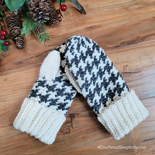 Houndstooth Mittens Houndstooth Mittens