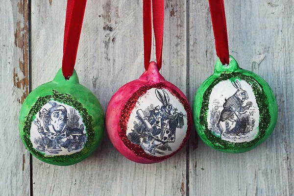 Alice In Wonderland Ornaments