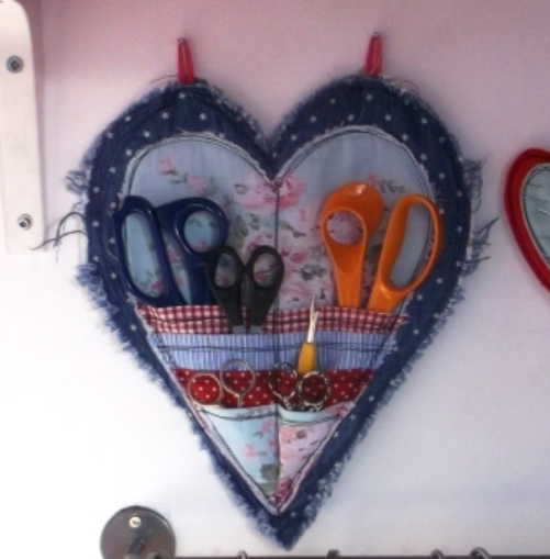 Lovely Scissor Holder Lovely Scissor Holder