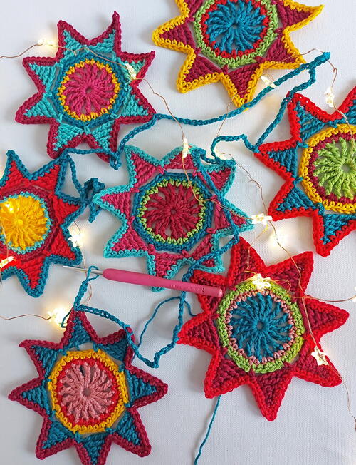 Festive Star Garland Festive Star Garland