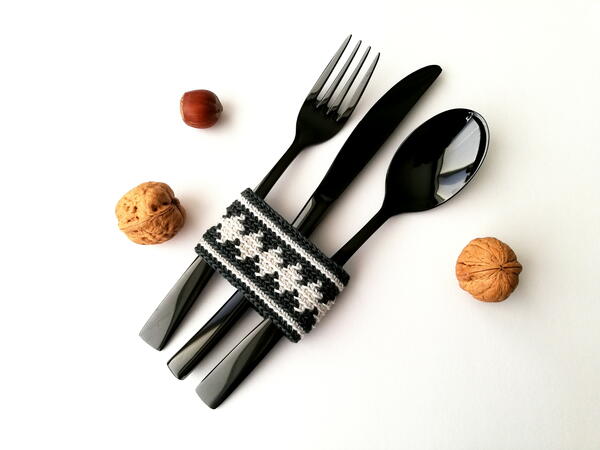 Cutlery Holder With Diamonds Cutlery Holder With Diamonds