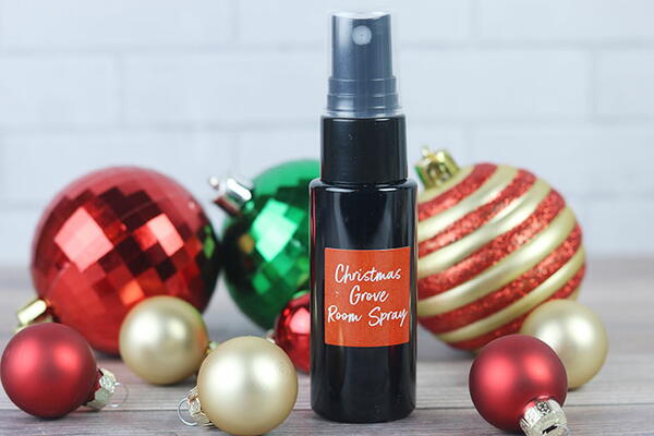Diy Christmas Room Spray With Essential Oils Diy Christmas Room Spray With Essential Oils