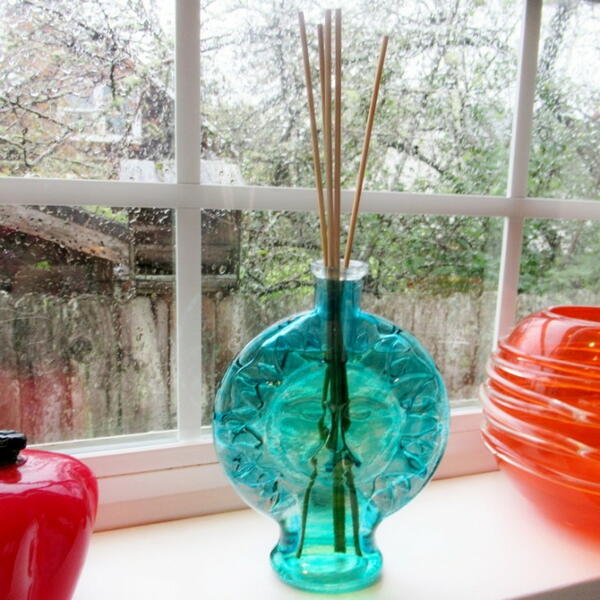 Reed Diffuser Using Bamboo Kabob Sticks Reed Diffuser Using Bamboo Kabob Sticks