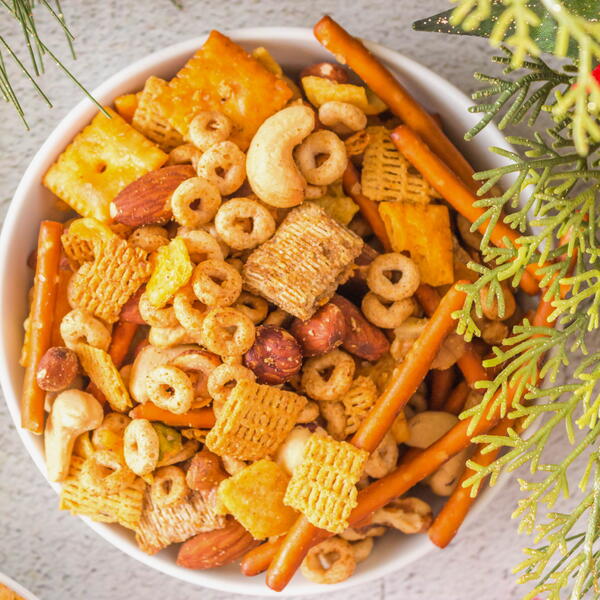 Smoked Mixed Nuts And Bolts Smoked Mixed Nuts And Bolts