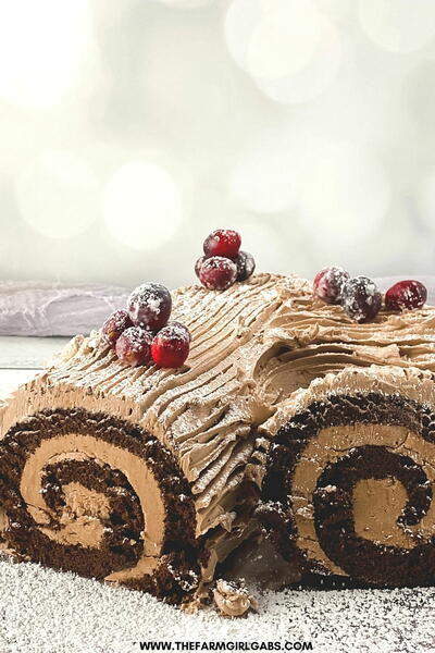 Traditional Yule Log Cake Traditional Yule Log Cake