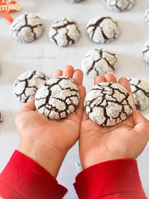 Chocolate Crinkle Cookies Chocolate Crinkle Cookies