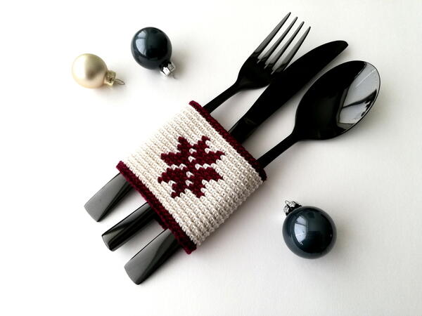 Cutlery Holder With Christmas Flower Cutlery Holder With Christmas Flower