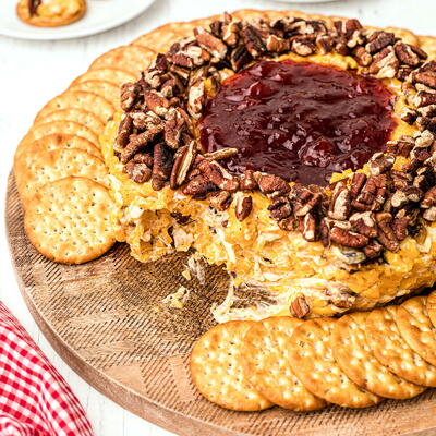 Cheddar Pecan Cheese Ring With Strawberry Preserves Cheddar Pecan Cheese Ring With Strawberry Preserves