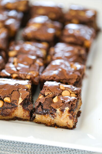 Gooey Buckeye Bars