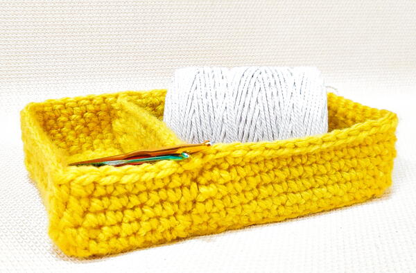 Crochet Rectangle Basket With Dividers Made In Rounds Crochet Rectangle Basket With Dividers Made In Rounds