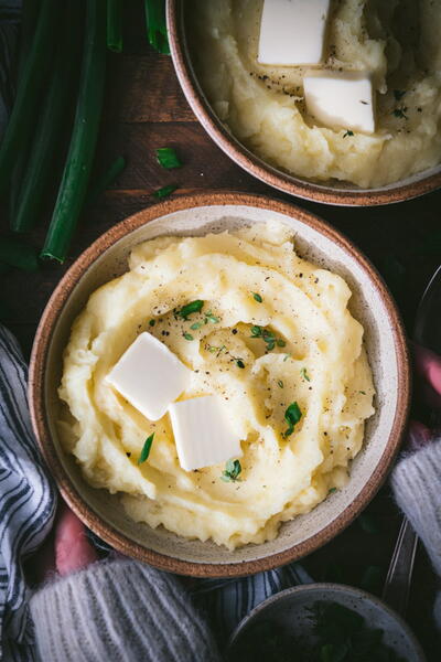 3-ingredient Buttermilk Mashed Potatoes