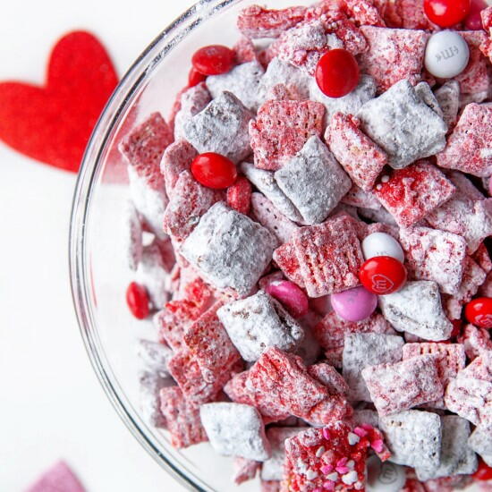 Valentines Day Puppy Chow Valentine’s Day Puppy Chow