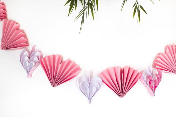 3d Paper Heart Garland Decorations 3d Paper Heart Garland Decorations