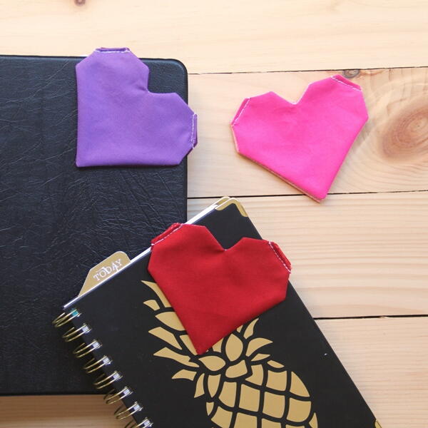 Heart Corner Bookmark Heart Corner Bookmark