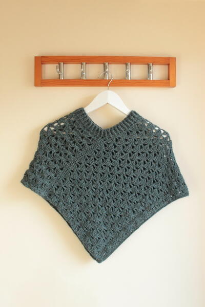 Midnight Walk Ponchette Midnight Walk Ponchette