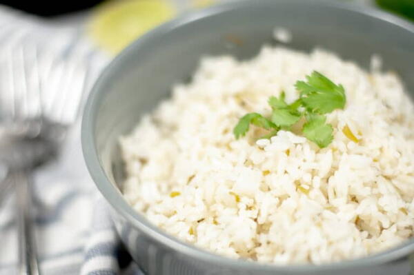 Instant Pot Copycat Chipotle Cilantro Lime Rice Instant Pot Copycat Chipotle Cilantro Lime Rice