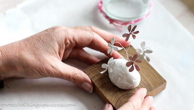 How To Make Wire Flowers With Nail Polish