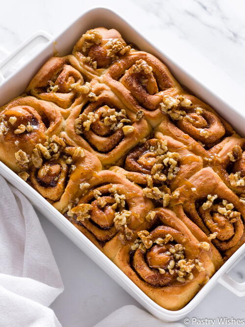 Fluffy Eggless Cinnamon Rolls Fluffy Eggless Cinnamon Rolls