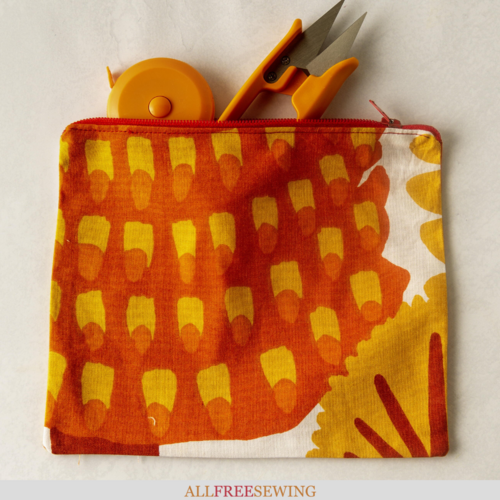 How to Sew a Zipper in a Purse How to Sew a Zipper in a Purse