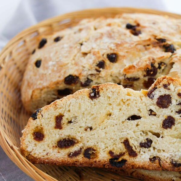 Easy Irish Soda Bread Recipe Easy Irish Soda Bread Recipe