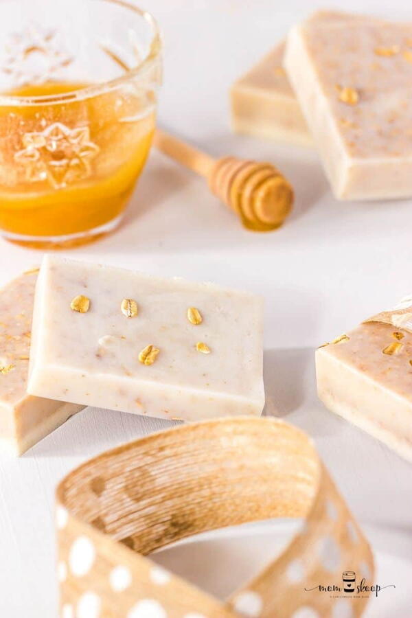 Honey and Oatmeal Soap Bars Honey and Oatmeal Soap Bars