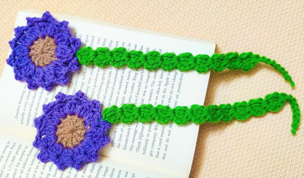Quick And Easy Crochet Flower Bookmark Quick And Easy Crochet Flower Bookmark